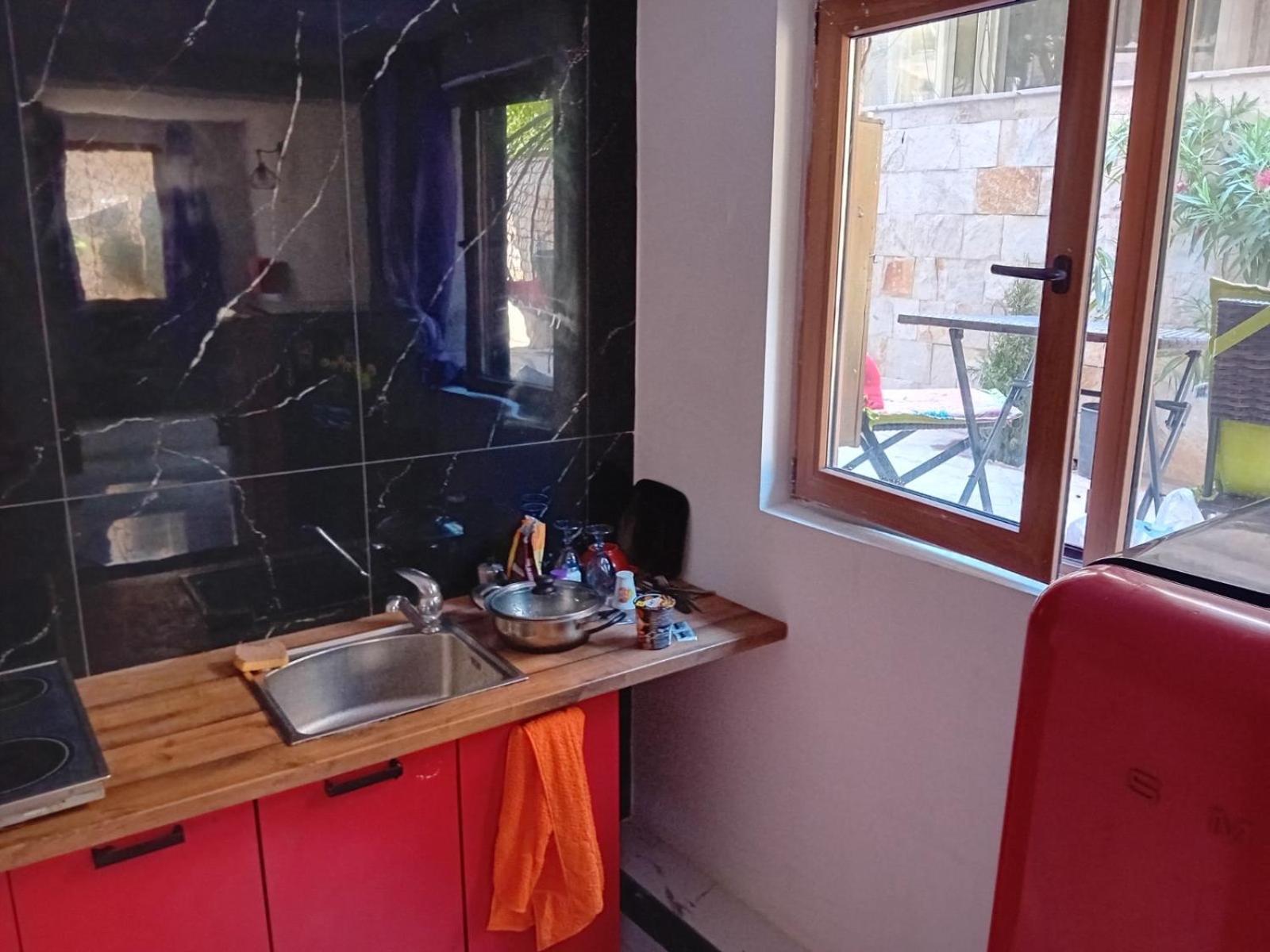 Studio Whith Kitchen Nesebar Bagian luar foto